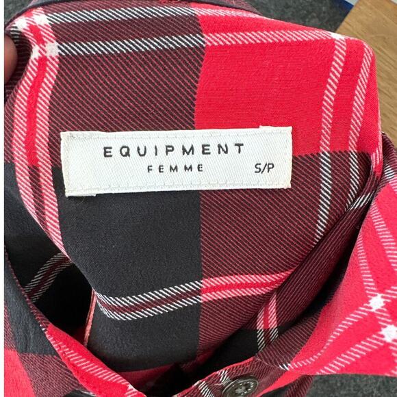 Equipment Femme 100% Silk Signature Silk Shirt Red and Black Plaid, Size S, EUC - Picture 3 of 6